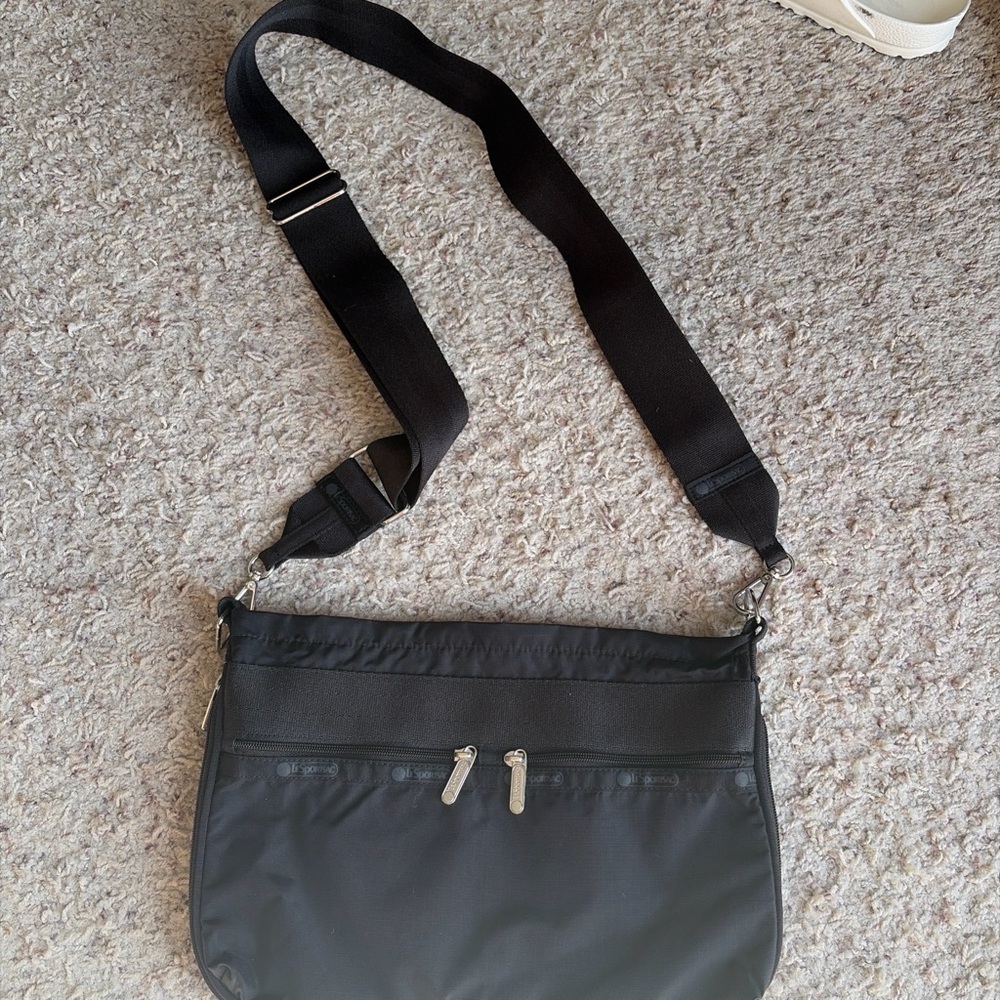 LeSportsac Black Crossbody Bag.one time used